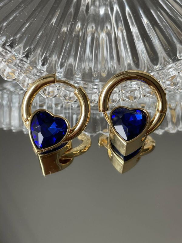 Heart shaped blue color crystal earrings