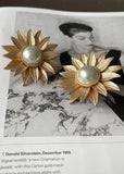 Retro style big golden flower stud earring