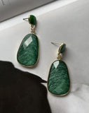 Vintage style green color dangle stud earring