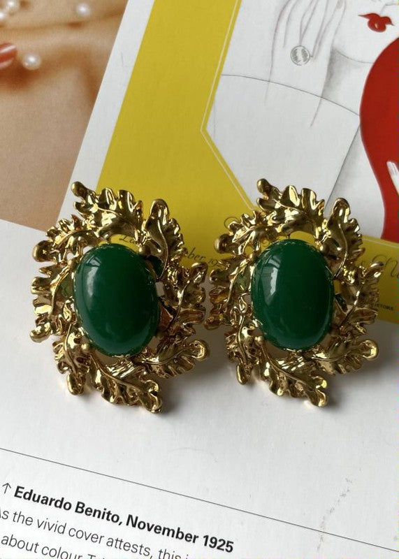 Vintage style green color glass stud earring